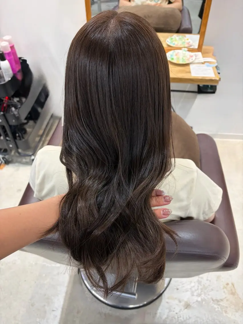 ロング かおり/似合わせ/ 透明感カラーのヘアスタイル
