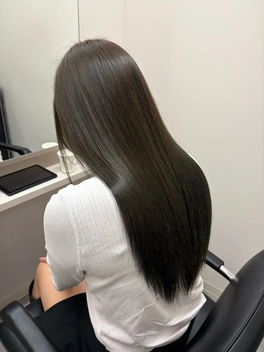 ロング ヘアカラー newi京都 田中洸希のヘアスタイル