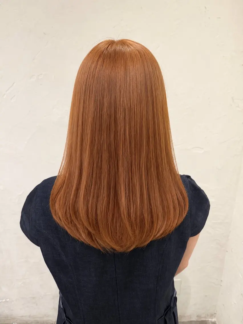 セミロング カラー ヘアカラー 井上 陸のヘアスタイル