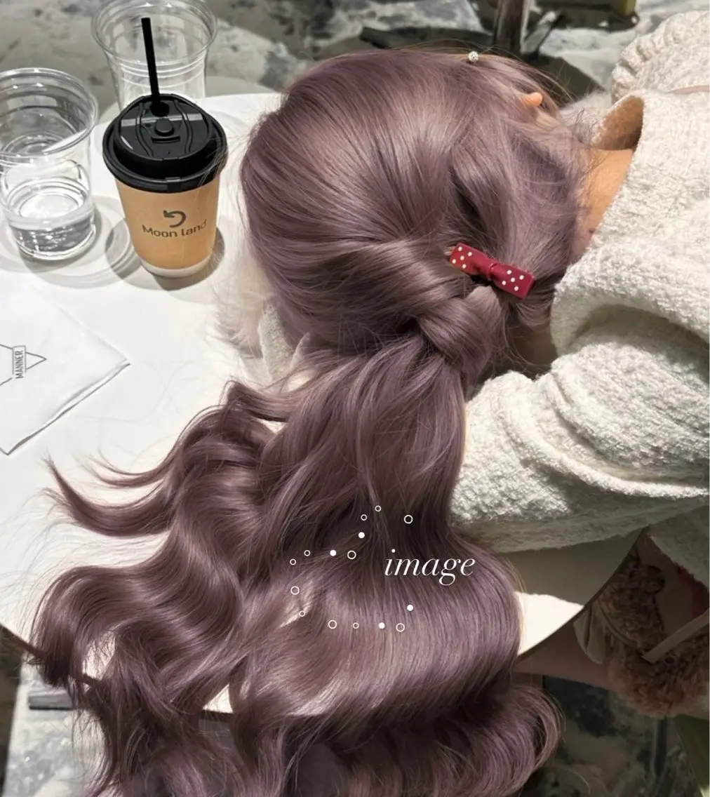 ロング ヘアカラー トリートメント 淡色ラベンダー♡ ニーナ🎀🦙のヘアスタイル