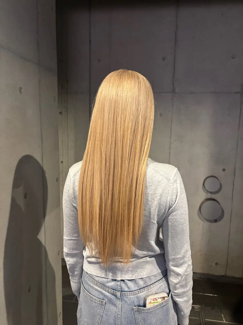 ロング カラー ヘアカラー トリートメント 〖❁ちひろ| LEONID❁〗のヘアスタイル