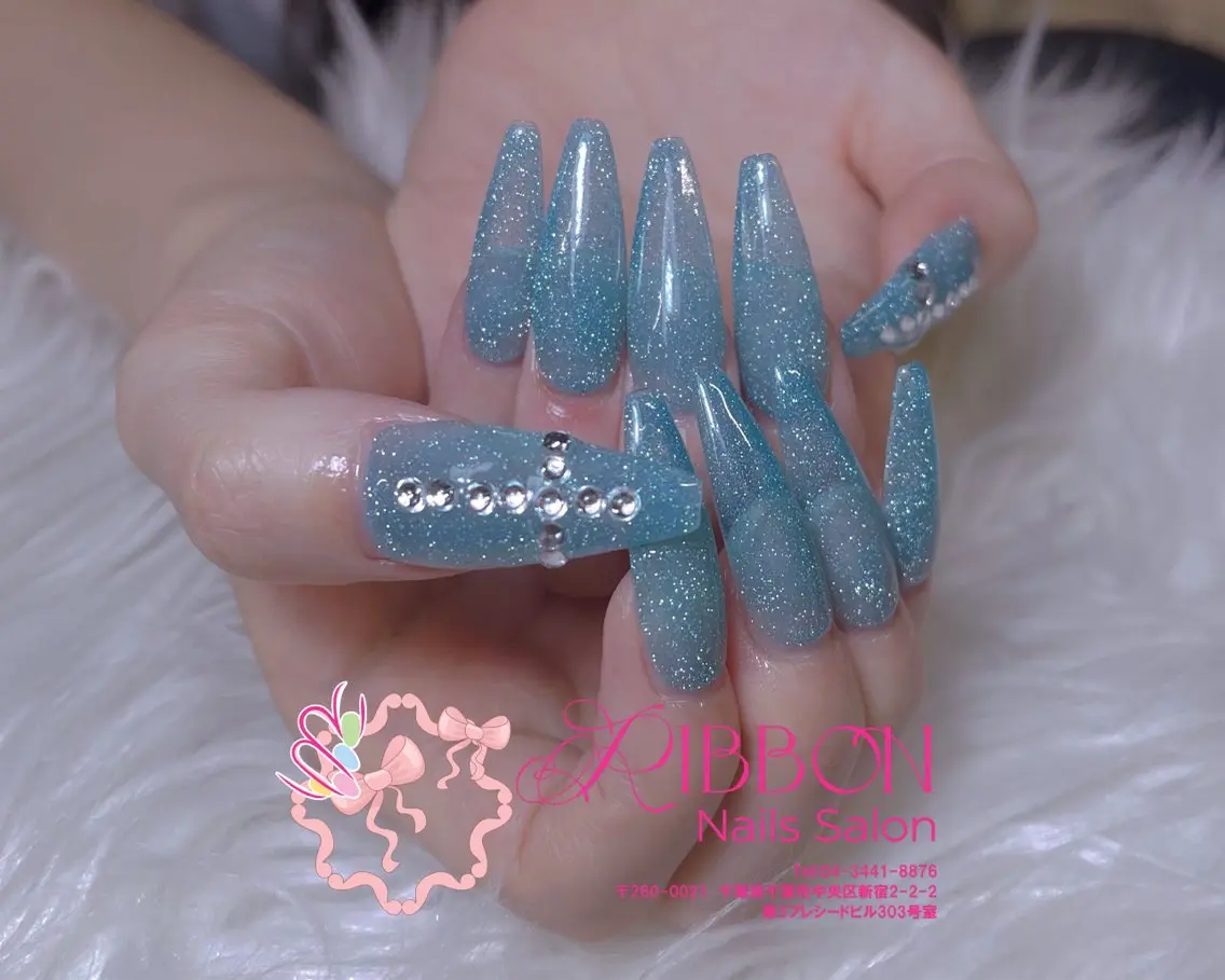 ネイル フットネイル フレンチネイル ジェルネイル マグネットネイル 持ち込み ハンドネイル Ribbonnail salonのネイルデザイン