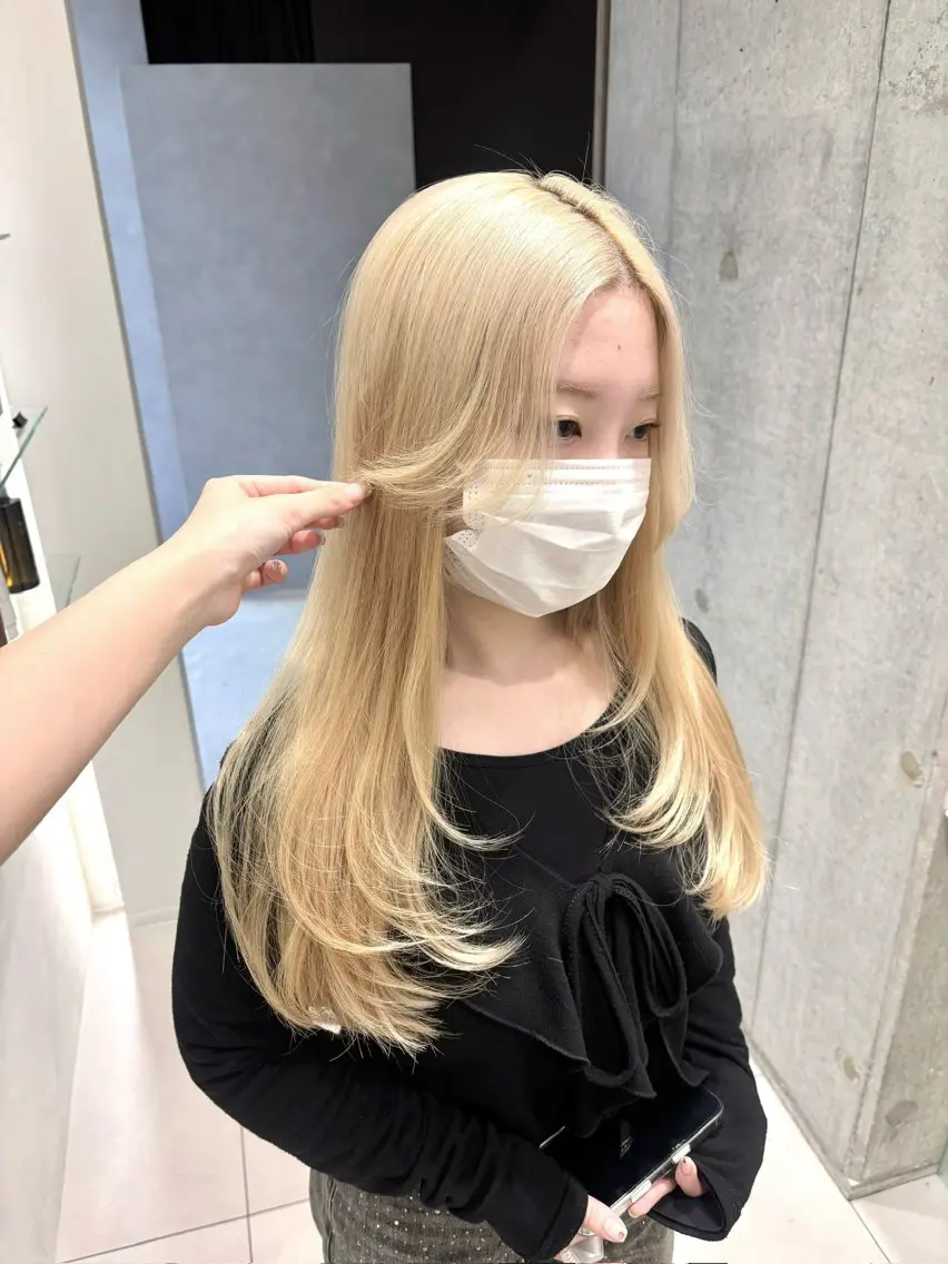 ロング カラー カット ヘアカラー ヘッドスパ 透明感カラー・レイヤ ー🎀amika🎀のヘアスタイル