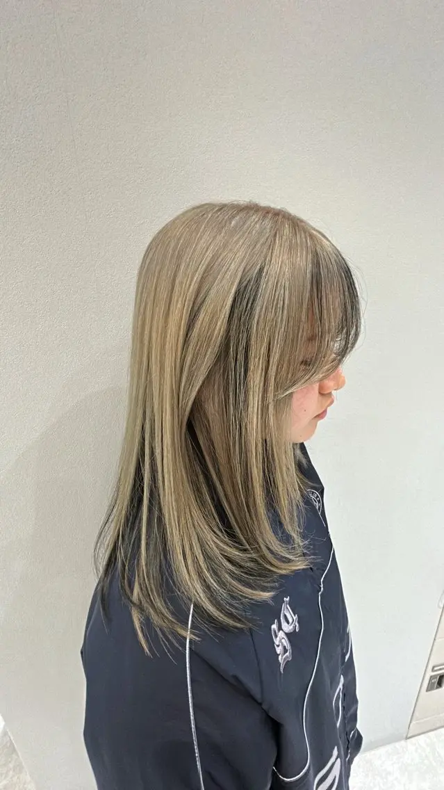 ミディアム カラー デザインカラー ヘアカラー newstyle SO-HOのヘアスタイル