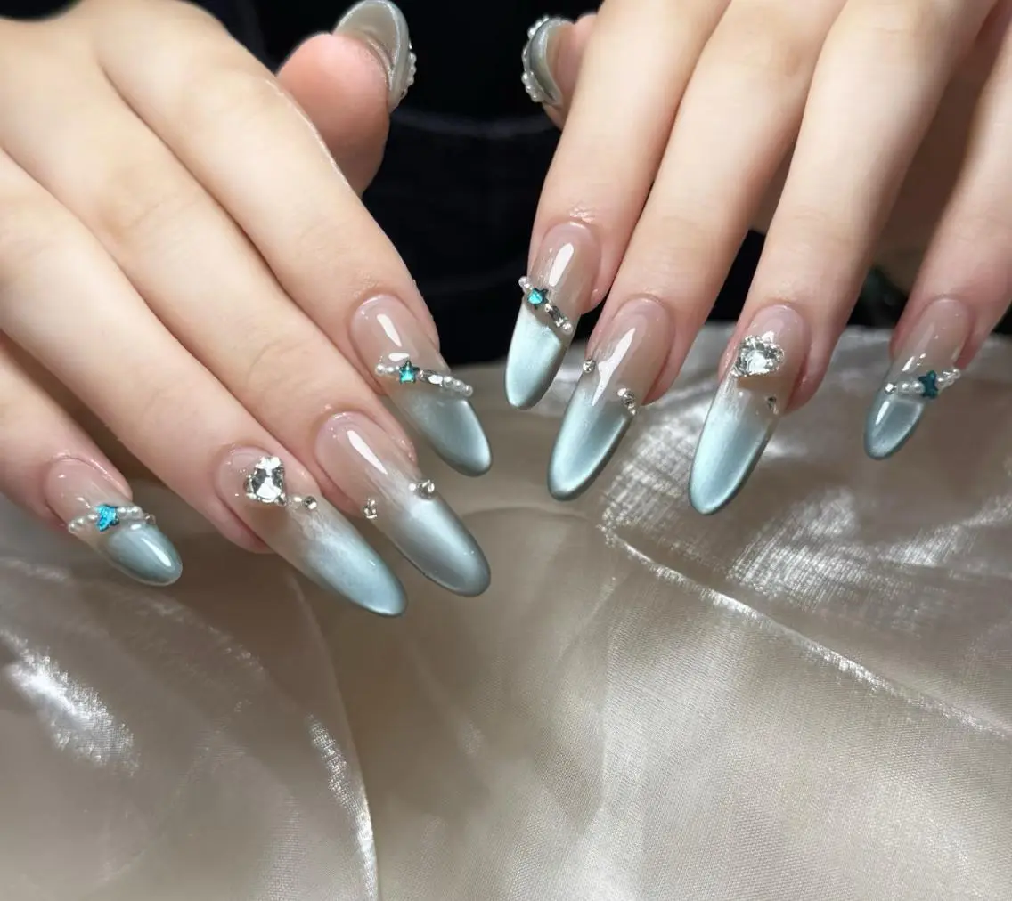 ネイル ハンドネイル ハンドケア 🍑 momo_nailのネイルデザイン