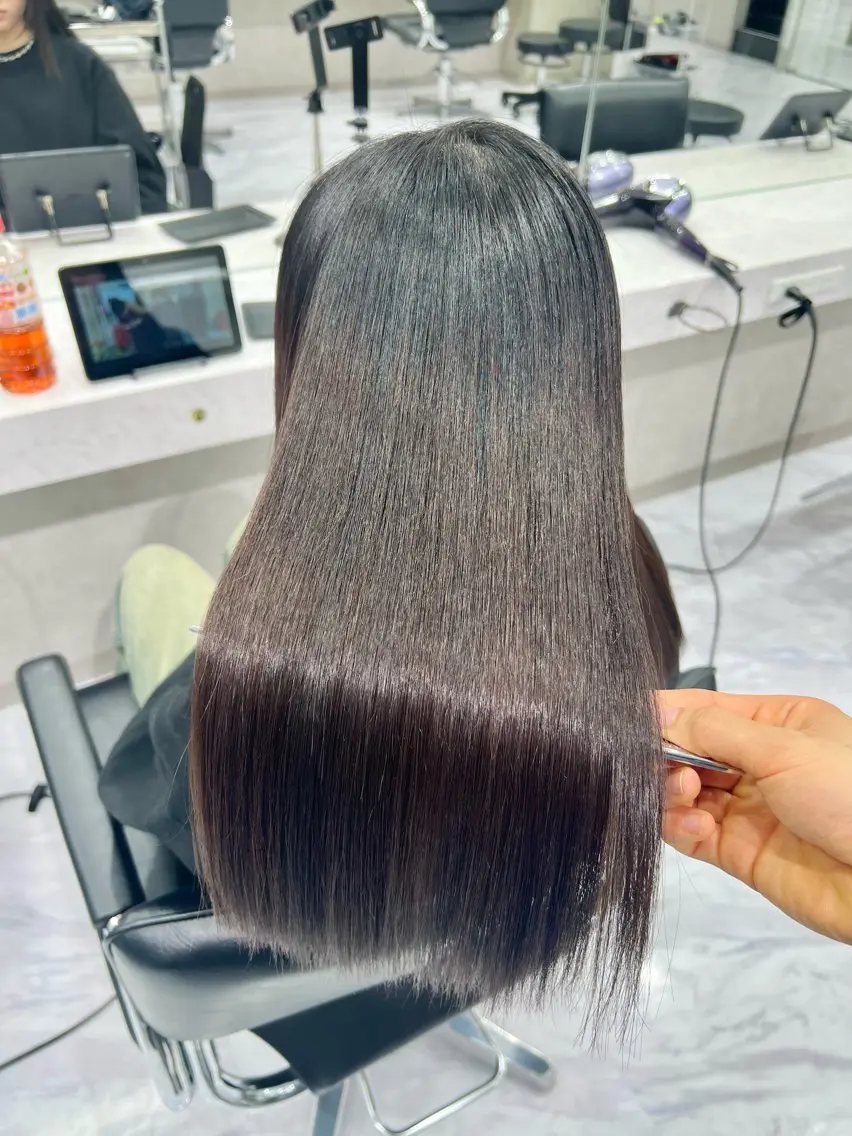ロング 赤木 達哉のヘアスタイル