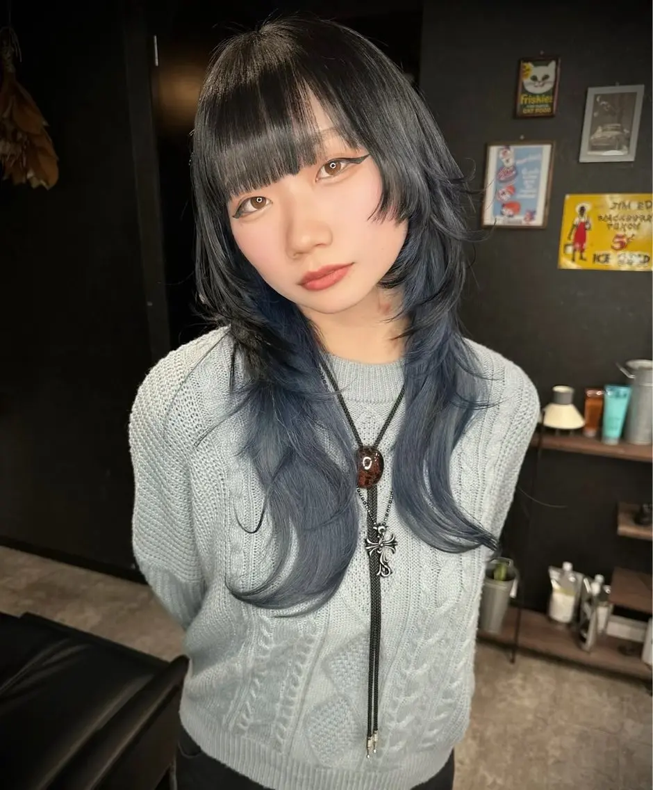 セミロング ウルフカット カット ヘアカラー TAIRA横浜ウルフ 🐺デザインカラーのヘアスタイル