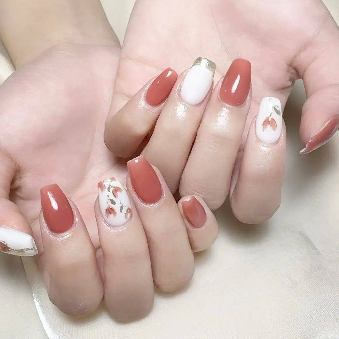 メンズ ネイル メンズ韓国風 アートネイル オーロラネイル ガーリー キラキラネイル ハンドネイル Nail salon 木にいるのネイルデザイン