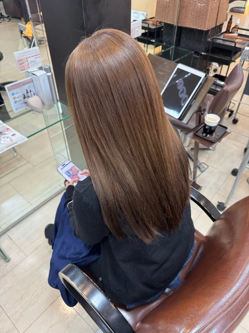 セミロング ヘアカラー トリートメント 松本 仁美のヘアスタイル