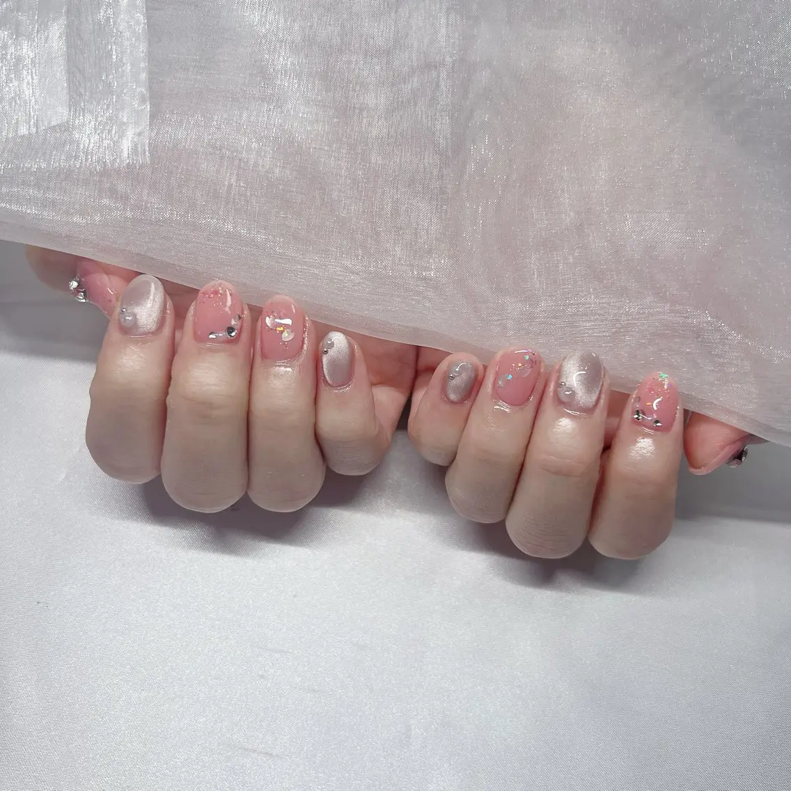 ネイル 桜ネイル ジェルネイル 韓国ネイル ラメ(グリッター) マグネットネイル ハンドネイル nail salon Rewardのネイルデザイン