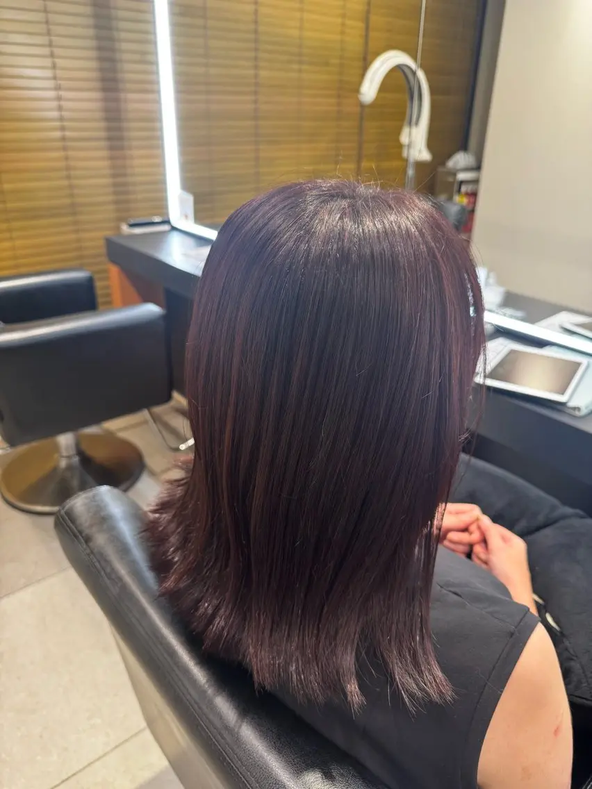 ミディアム ヘアカラー KOUYU(ému) 伏見/カラーモデルのヘアスタイル