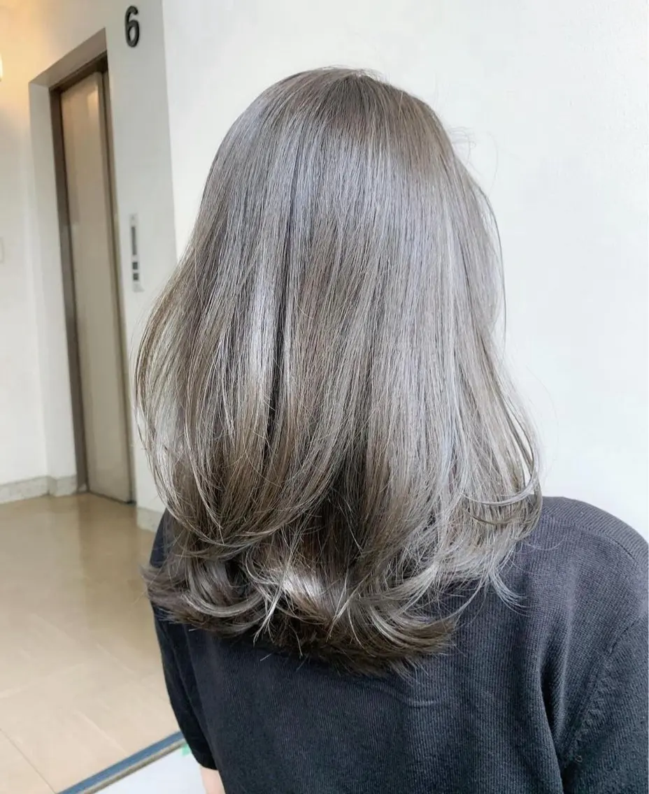 ミディアム ハイライト カット ヘアカラー 銀座透け感大人カラー 🌴フルカワのヘアスタイル