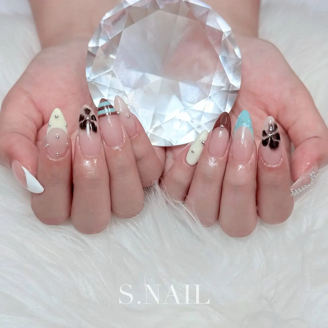 ネイル ハンドネイル S.NAIL Suuのネイルデザイン
