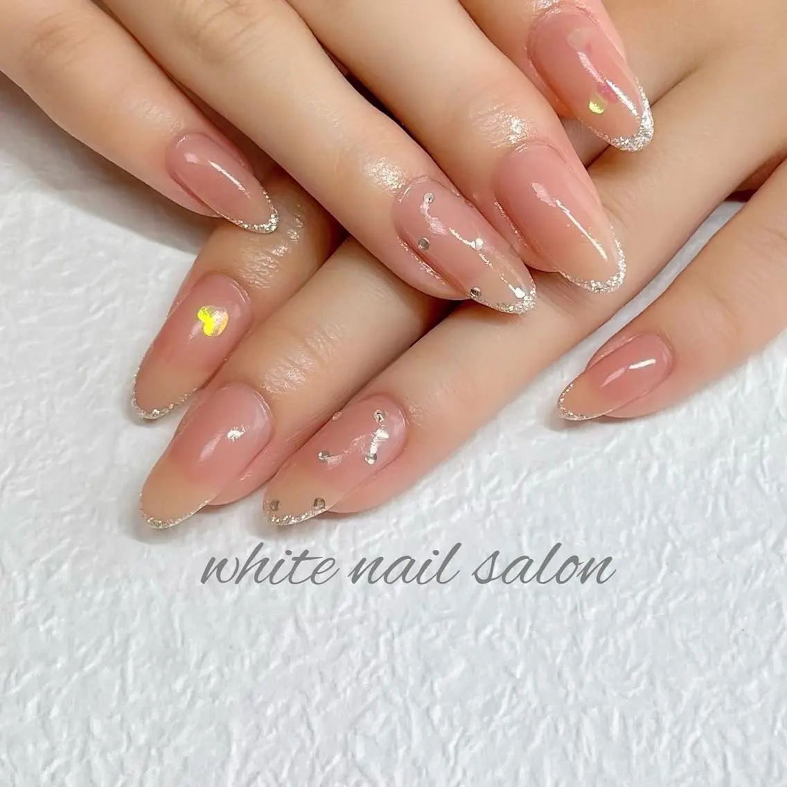 ネイル フットネイル ジェルネイル ハードジェル ラメ(グリッター) 持ち込み ハンドネイル white nail salonのネイルデザイン