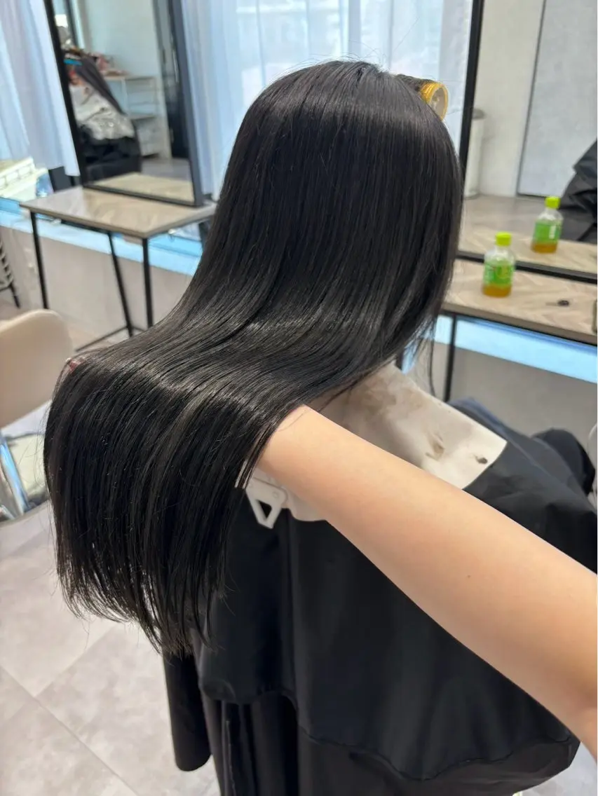 ロング 縮毛矯正🫧 さらさら髪🎀ゆずなのヘアスタイル