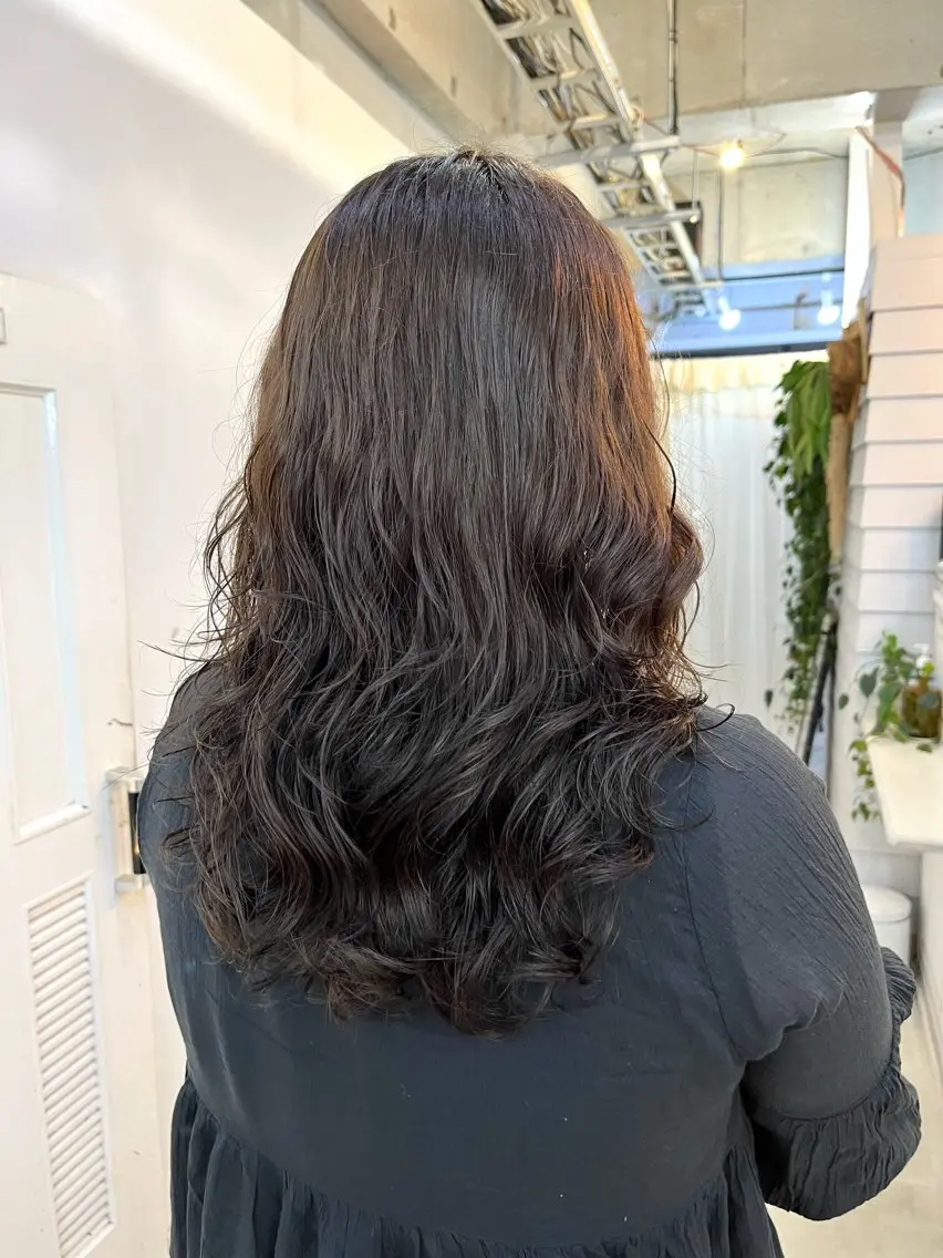 セミロング カラー パーマ セミロングパーマ カット パーマ トリートメント ブリーチ有無Wカラー メンズパーマ大成のヘアスタイル