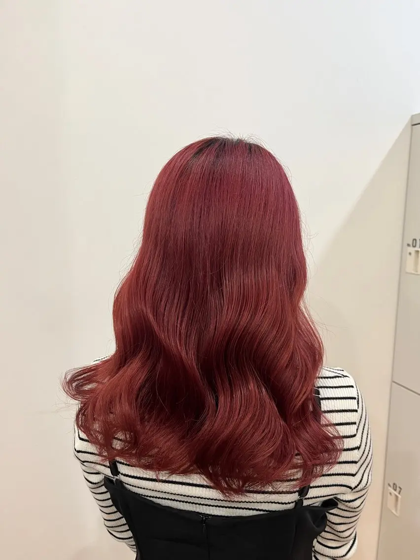 ミディアム ヘアカラー タニ ヒナタの眉毛・アイブロウイメージ