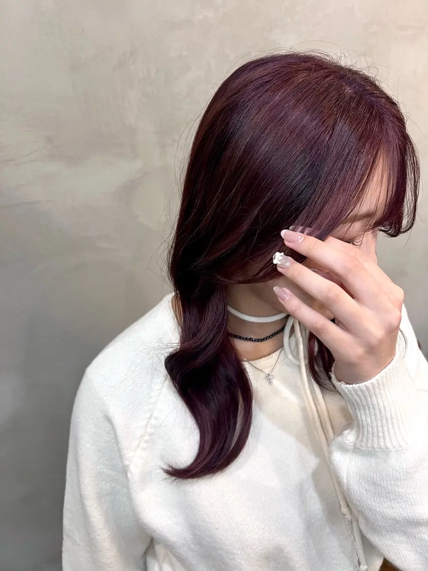 カラー ブリーチ カシス ダブルカラー ブリーチなしカラー ピンクカラー 山田 晴琉のヘアスタイル