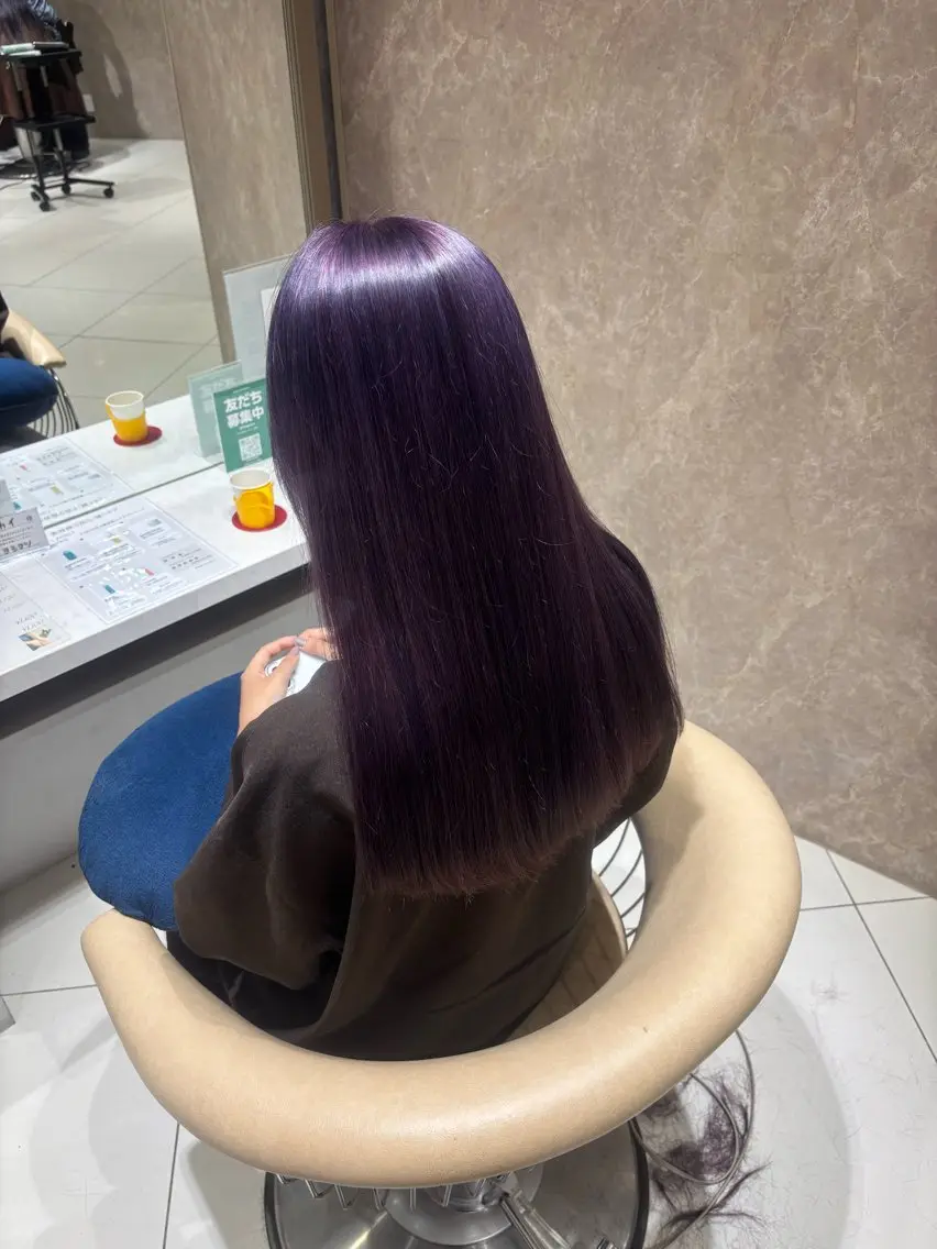 カラー ヘアカラー EARTH三ツ境 舞夏のヘアスタイル
