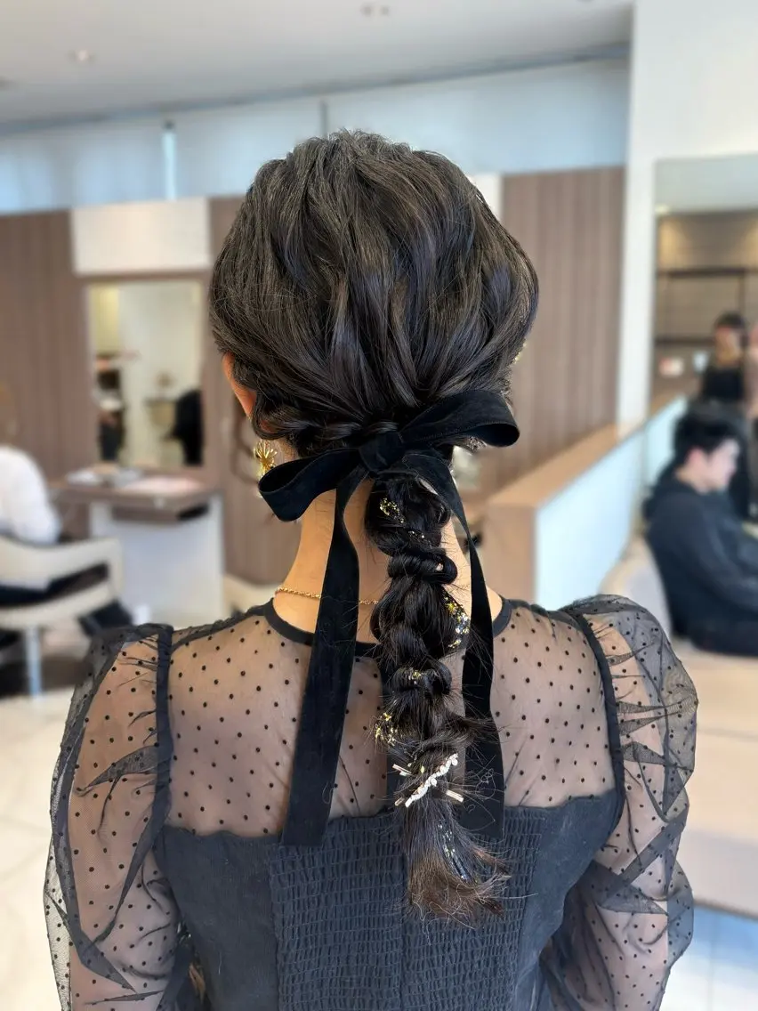 ロング ヘアアレンジ ヘアセット 🤍透明感カラー・ きらら🤍のヘアスタイル