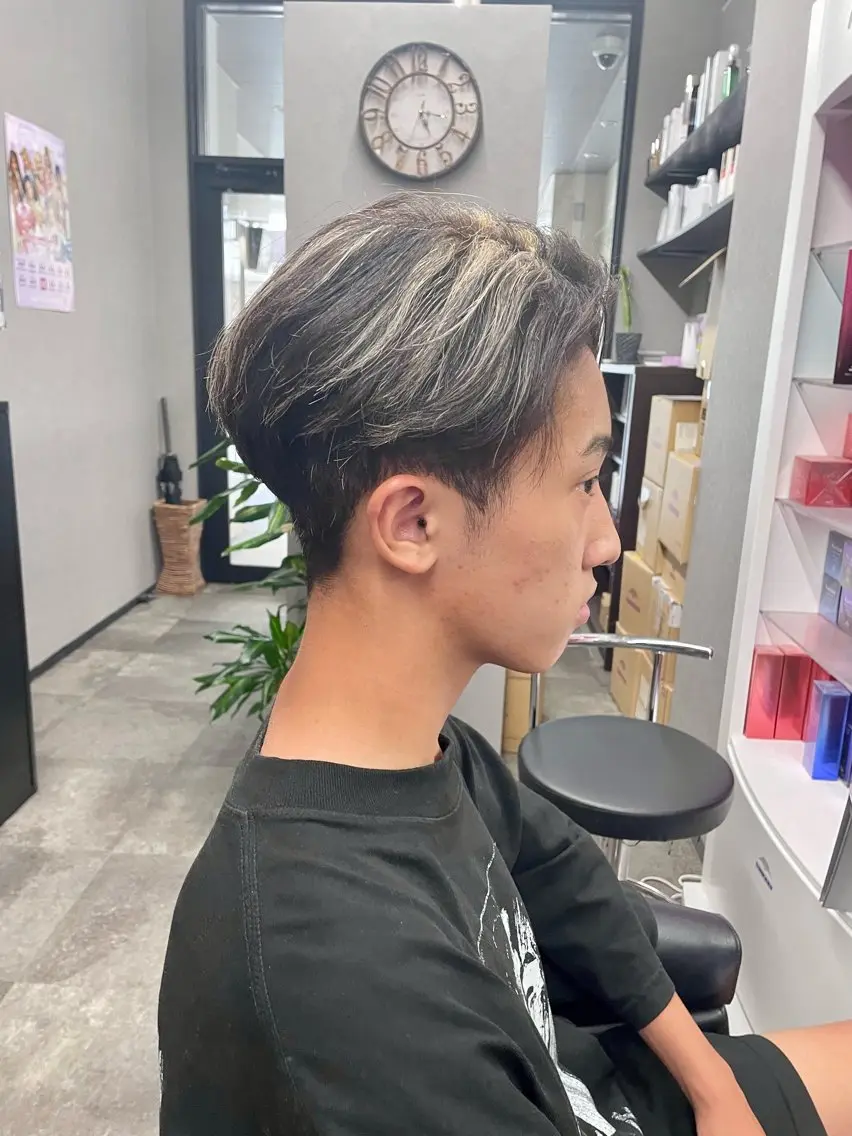 カラー メンズ 🌻ミラクル美容師 🌻✨クッポ✨のヘアスタイル
