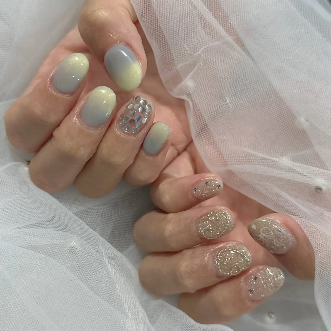 ネイル ハンドネイル フットネイル LAVISH nanamiのネイルデザイン