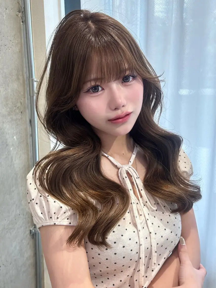 【5月限定🉐💕】カット+艶カラー+Aujua4step 超音波トリートメント🧴🫧の写真