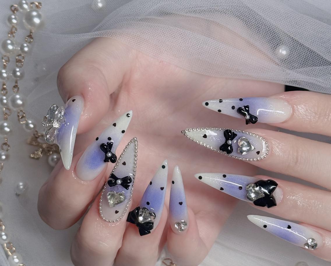 ネイル オーロラネイル チークネイル フットネイル ジェルネイル 韓国ネイル ハンドネイル Sakura h.babynailのネイルデザイン