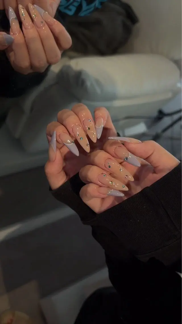 ネイル ハンドネイル エル ネイル&アイラッシュのネイルデザイン
