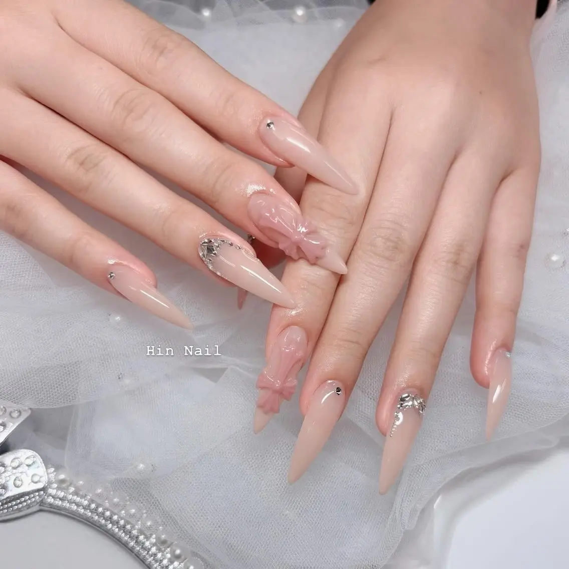 ネイル ハンドネイル HIN NAILのネイルデザイン