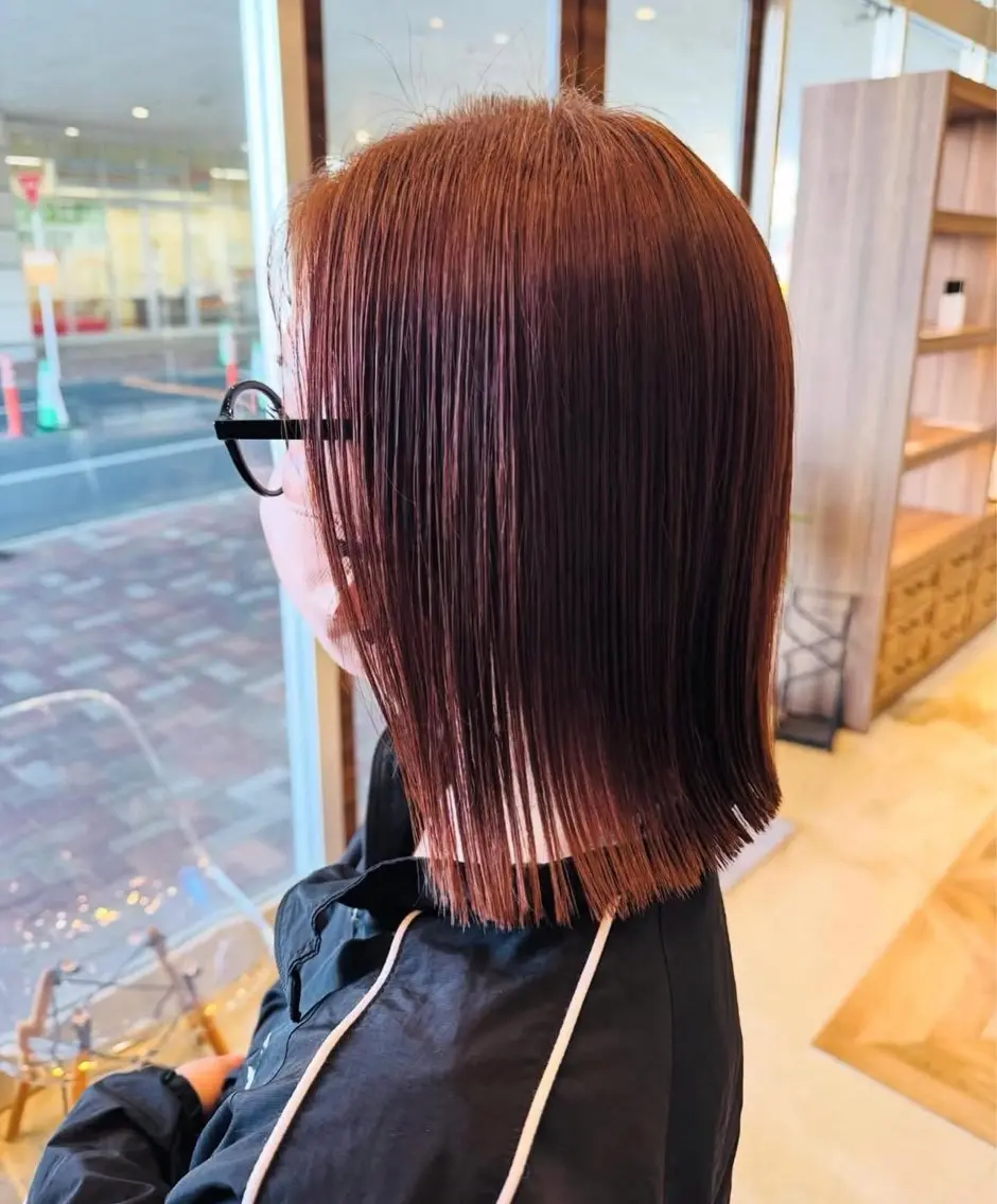 ミディアム カラー 勝山 碧のヘアスタイル