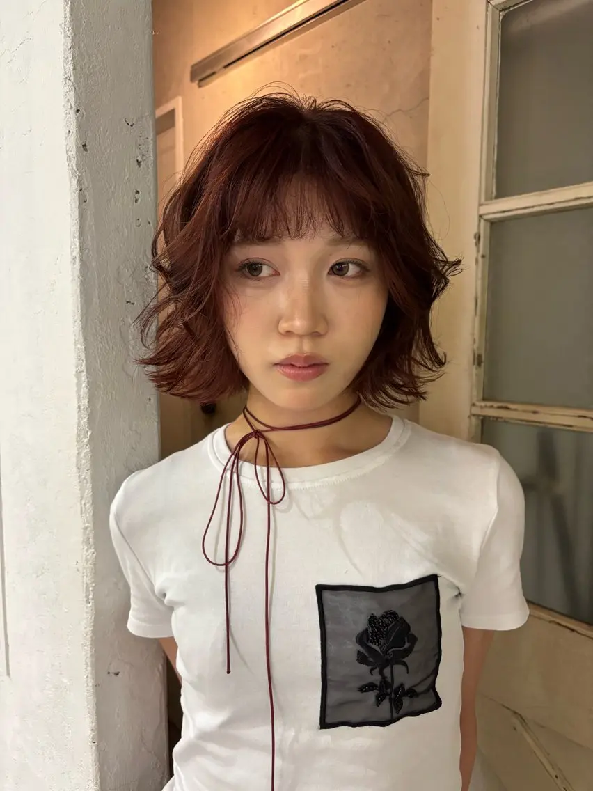 ショート カラー ブリーチ ブラウンカラー ダブルカラー ブリーチなしカラー オレンジ CACHÉ ワカナ🎀のヘアスタイル