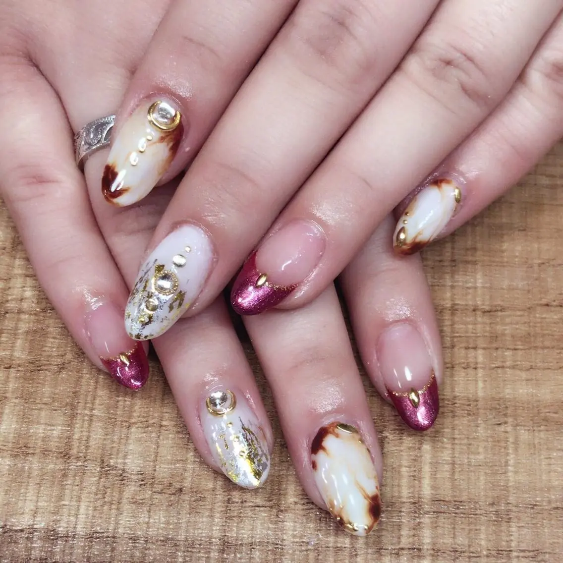 ネイル アートネイル 安藤 Charlotteのネイルデザイン