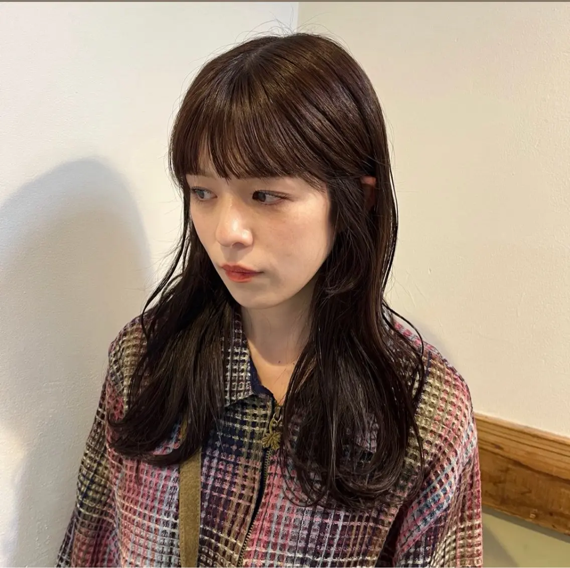 セミロング カット ヘアカラー ボブ🥣KON コンナツミのヘアスタイル