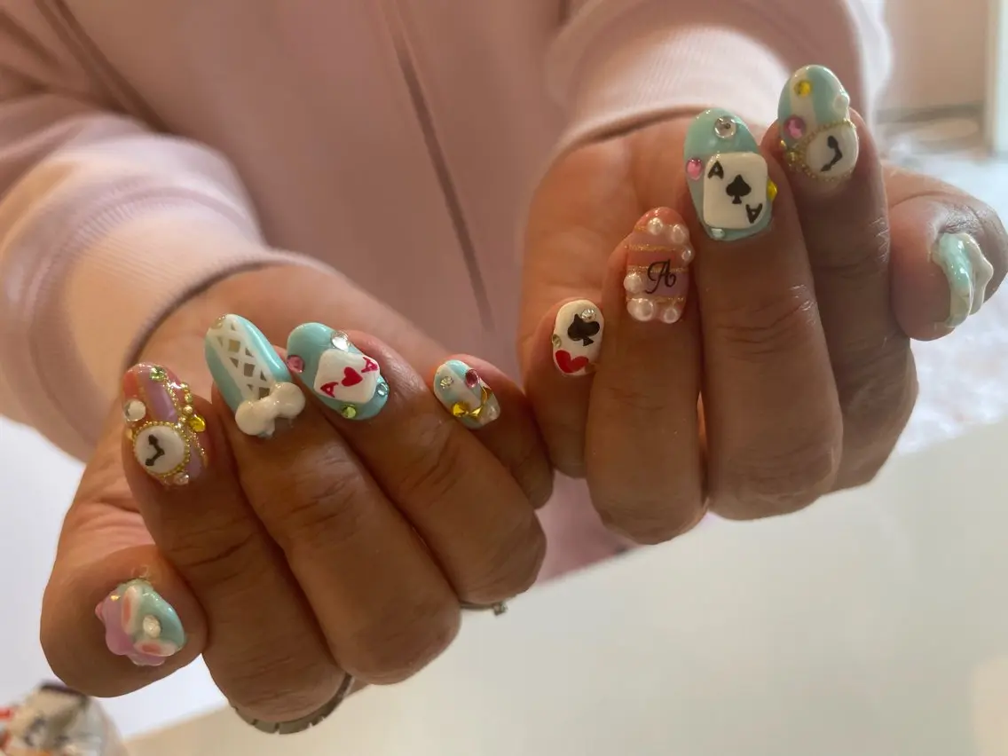 ネイル ♡ビジュール♡ NAIL &まつ毛のマツエク・マツパデザイン