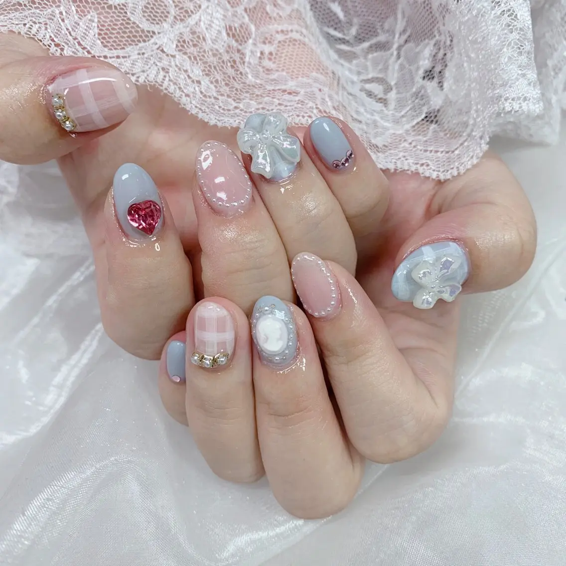 ネイル ハンドネイル La neige* yuki 🐩🌙のネイルデザイン
