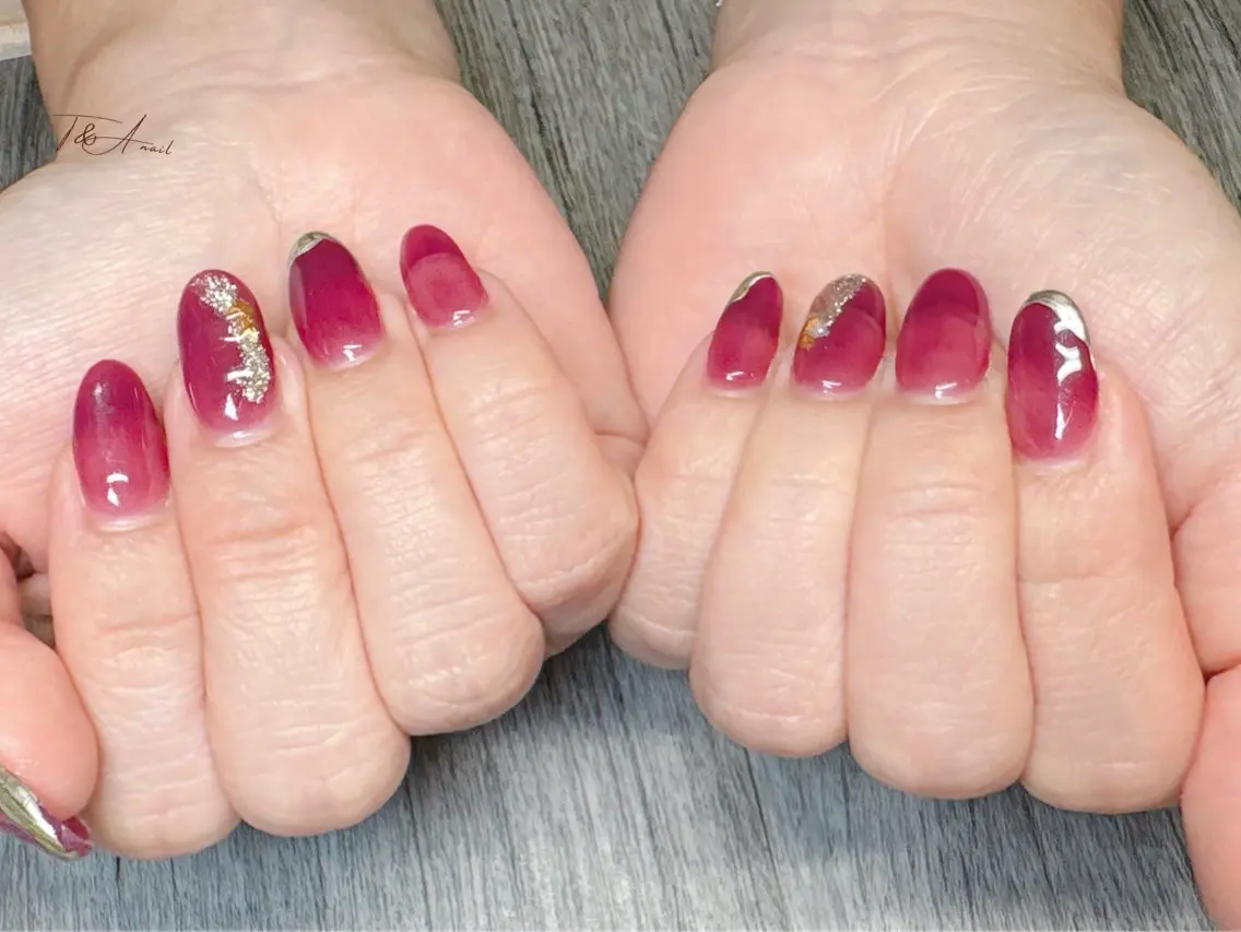 ネイル ボルドー 長さ出し ジェルネイル オフィスネイル スカルプネイル T&A nailのネイルデザイン