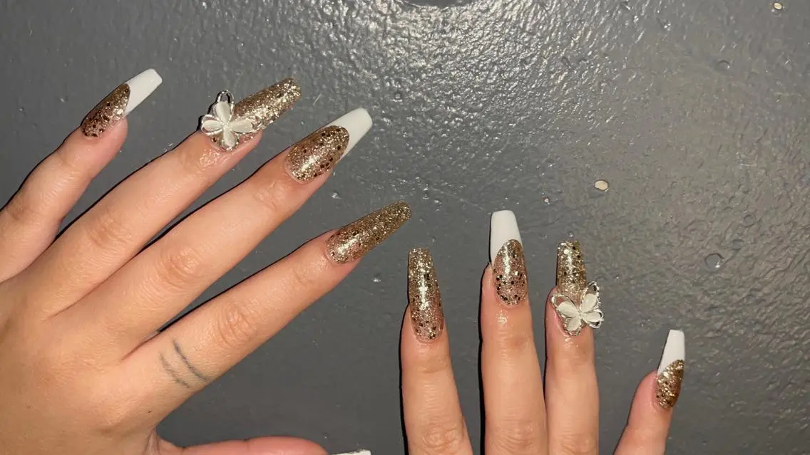 ネイル ハンドネイル IROHA Nail 矢掛萌子のネイルデザイン