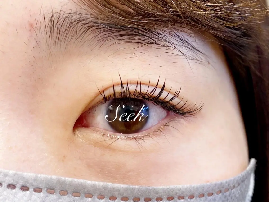 マツエク・マツパ Cカール フラットラッシュ マツエク Seek lash&browのエステ・リラクイメージ