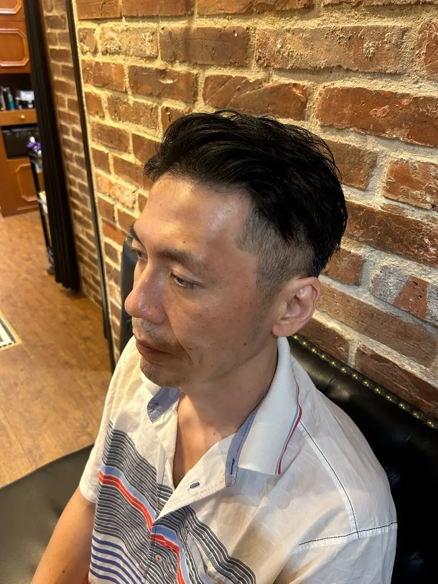 ショート メンズ ツーブロック 刈り上げ ショートヘア Mr. Hayaのヘアスタイル
