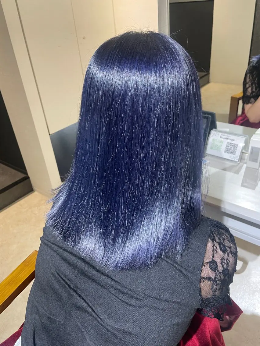 ミディアム カット ヘアカラー トリートメント le. pidorgeのヘアスタイル