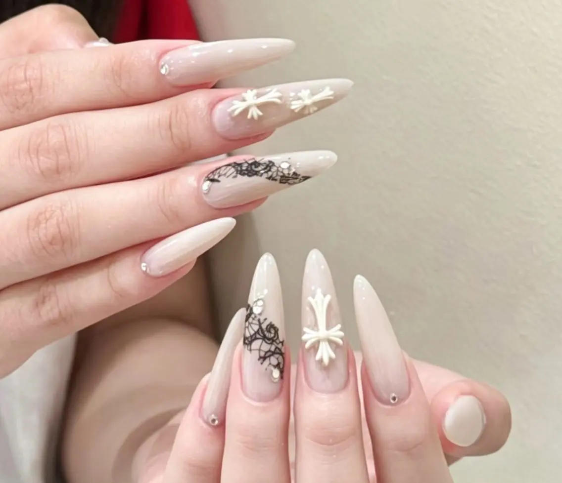 ネイル ハンドネイル Pure&Rich Nailのネイルデザイン