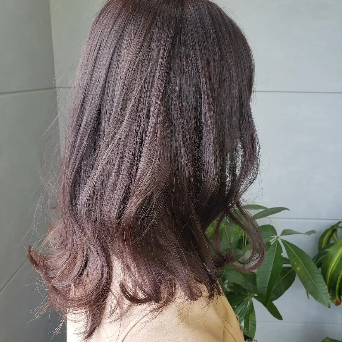 ミディアム nao 艶カラー・髪質改善のヘアスタイル