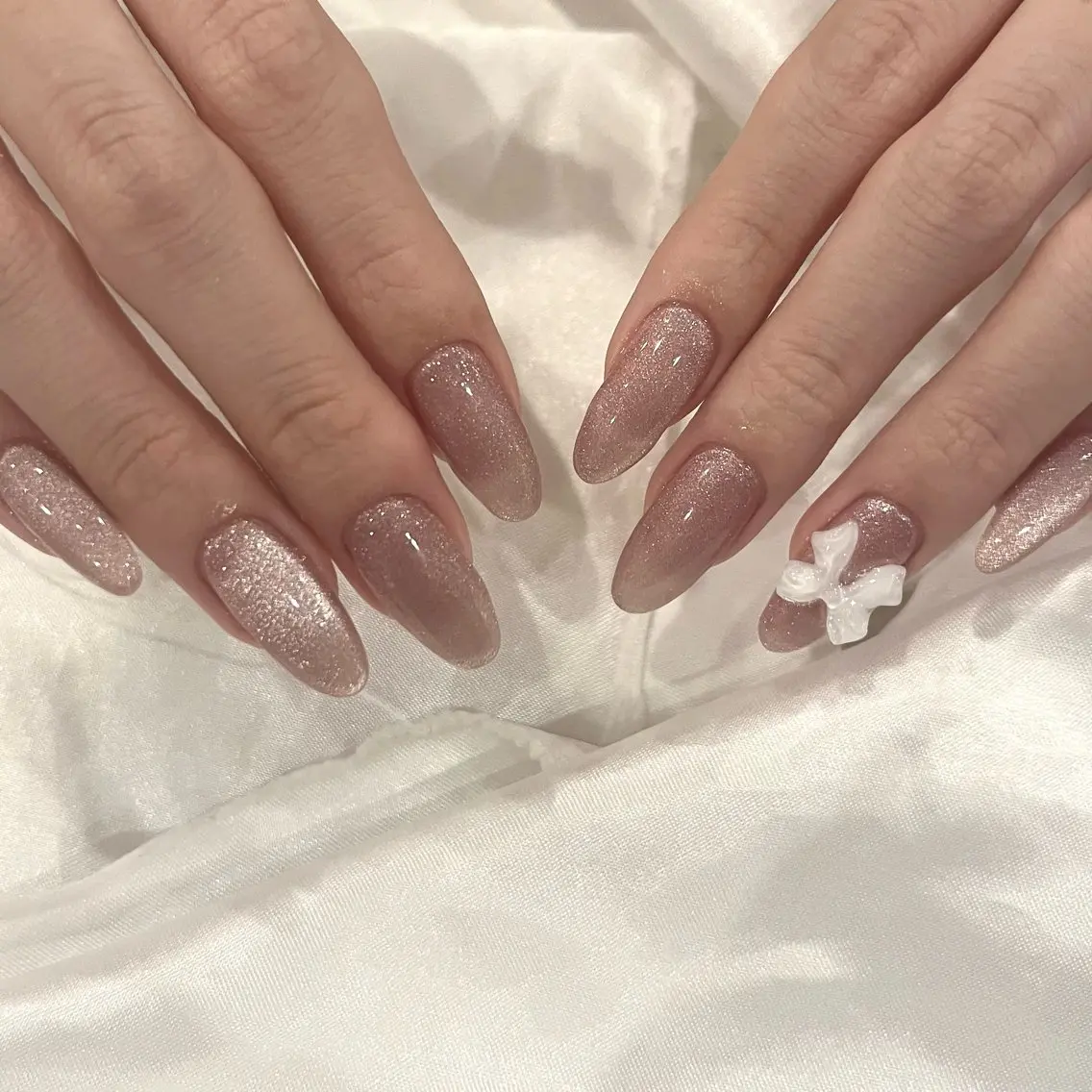 ネイル キラキラネイル ラメ(グリッター) マグネットネイル リボン ハンドネイル ♡Tajima Yumeka♡のネイルデザイン