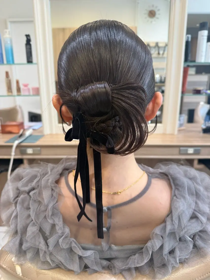セミロング ヘアアレンジ ヘアセット 韓国ヘアメイク🎀/ 縮毛矯正✨山本媛香のヘアスタイル