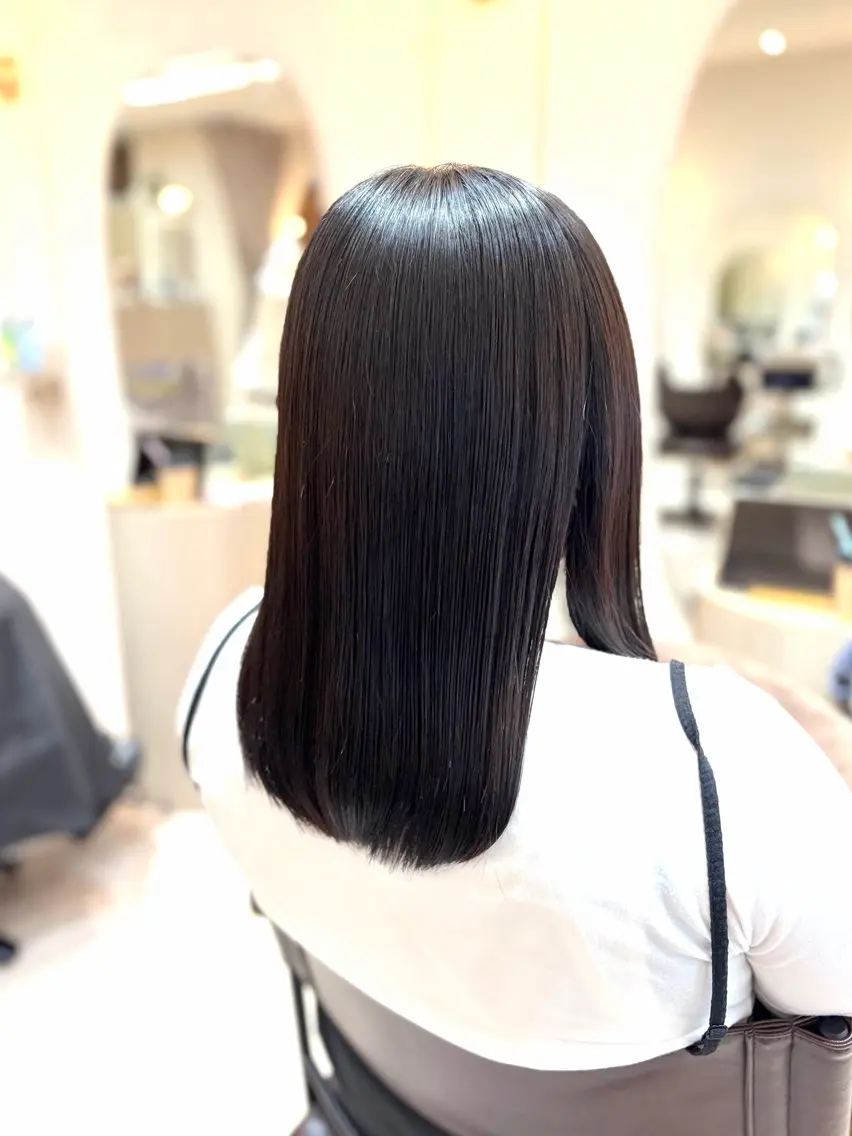 セミロング カラー 菅原 渚のヘアスタイル