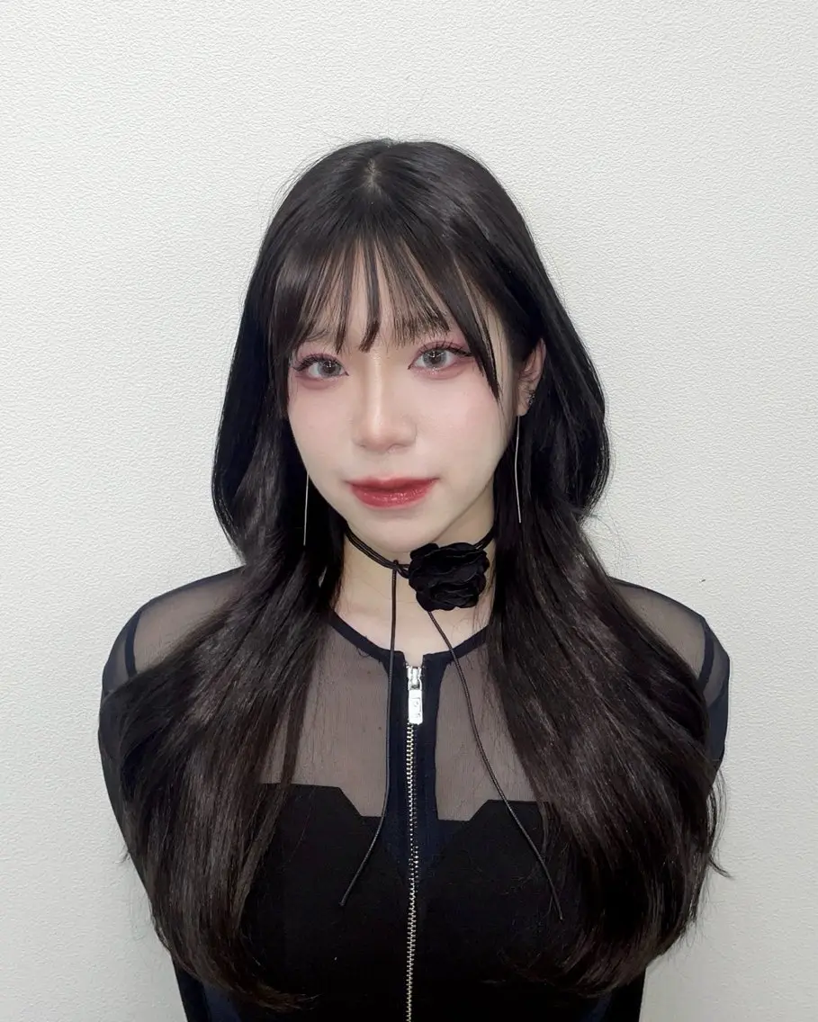 ロング カラー カット ヘアカラー トリートメント ヘッドスパ 艶モテ・韓国スタイル 🤍りんのヘアスタイル