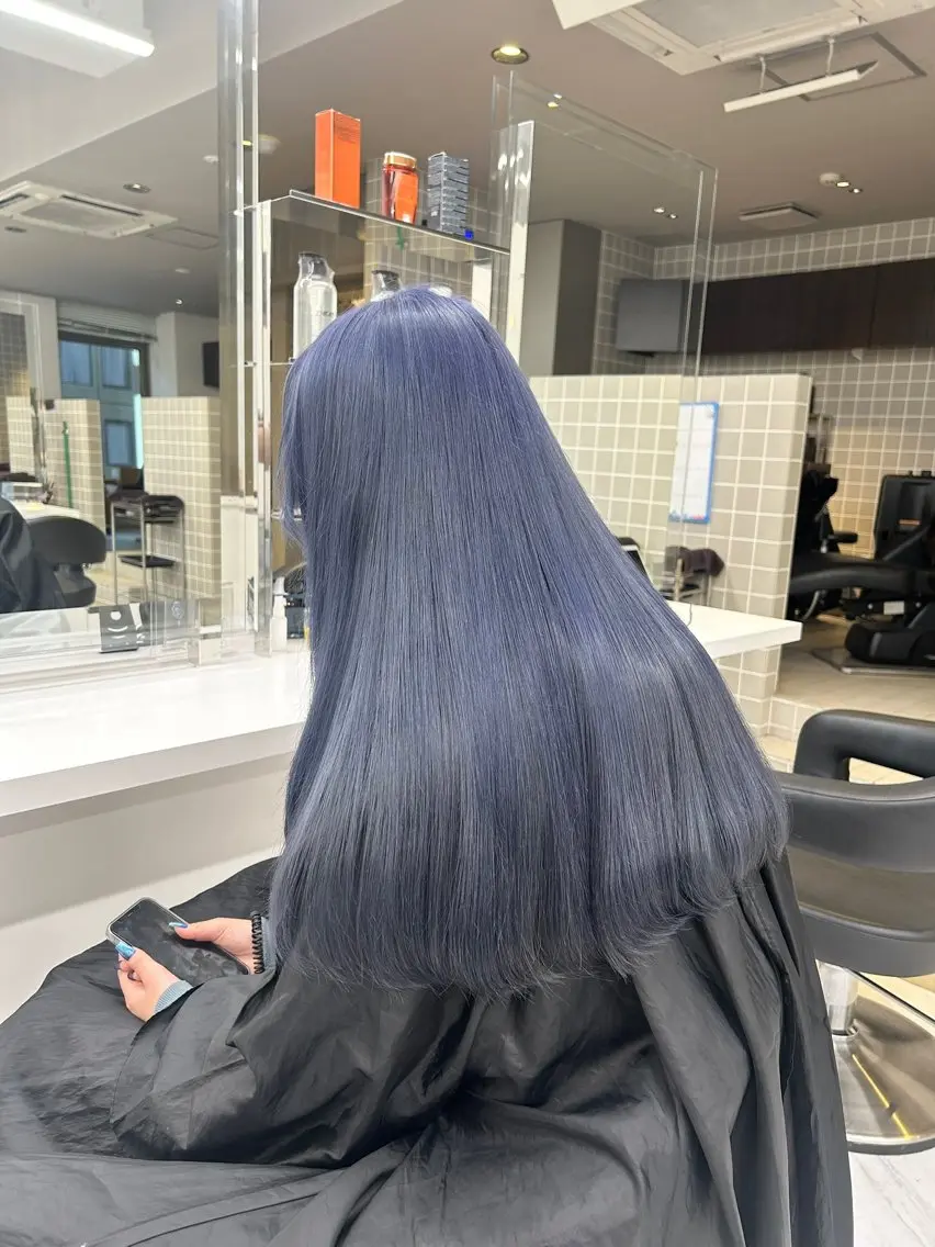 カラー ヘアカラー トリートメント 透明感ベージュ🤎 ナチュラルレイヤーのヘアスタイル