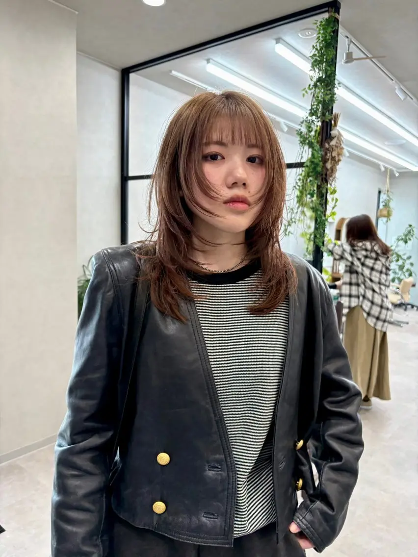 【ベージュ系限定】カット+ブリーチカラー+トリートメントの写真