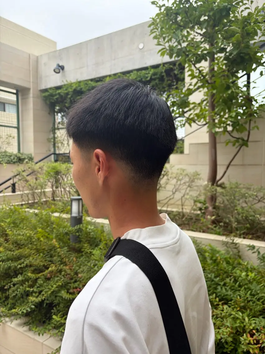 ショート メンズ 東城 利貴のヘアスタイル